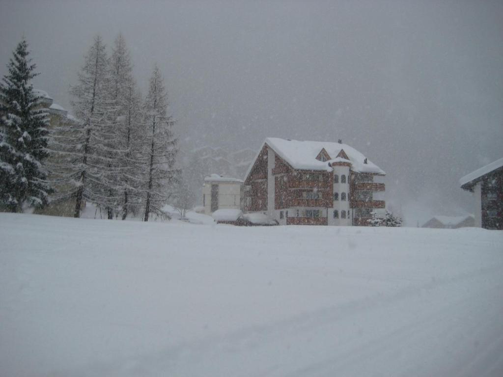 Residence Golf C 21 Leukerbad Zewnętrze zdjęcie